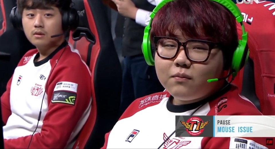 同时又给予 同时又给予