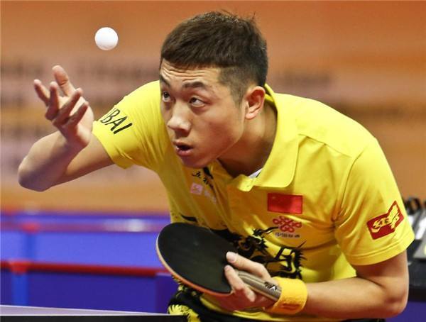 通过观察球 通过观察球