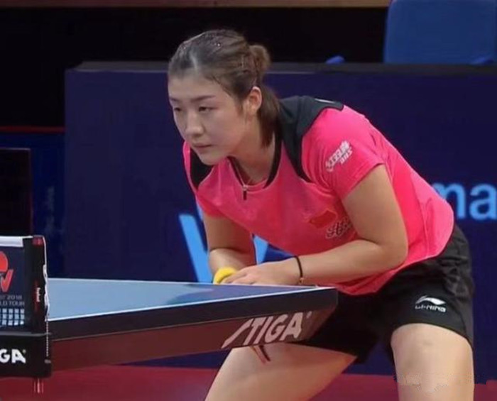 战略调整与 战略调整与