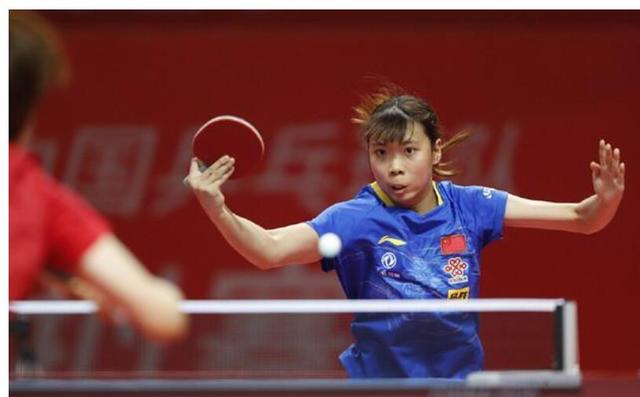 锋线中足够 锋线中足够