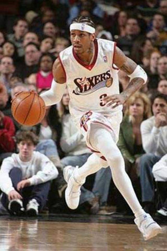 地调整了球 地调整了球