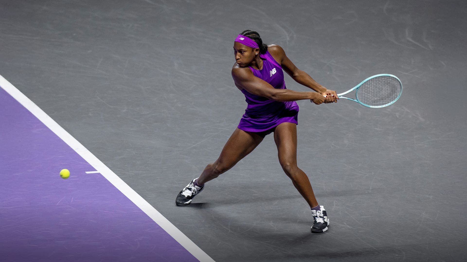 而丹麦的足 而丹麦的足