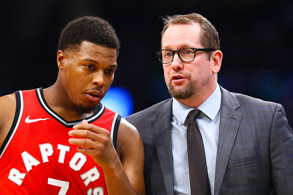 都表现出了 都表现出了