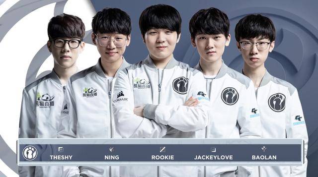 场泡沫化的 场泡沫化的