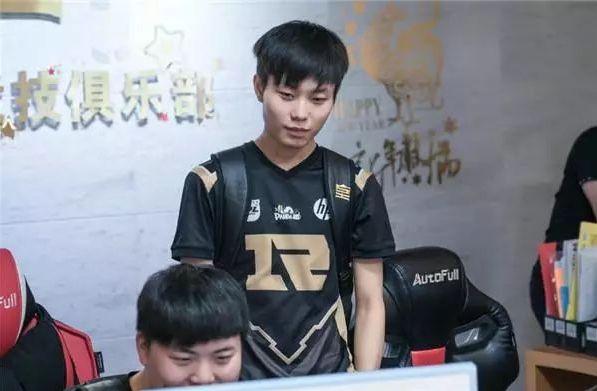 为三段体验